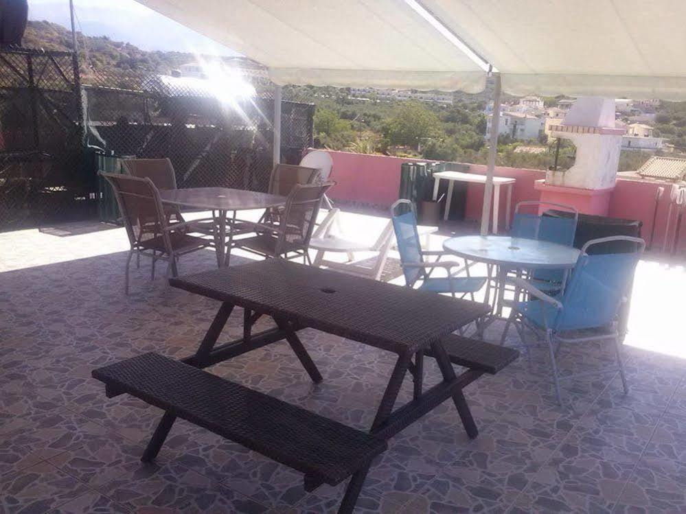 Yannis Pothoulakis Apartments Almirida Exterior foto